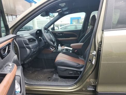 Used 2026 Subaru Forester Touring AWD/4WD image 6