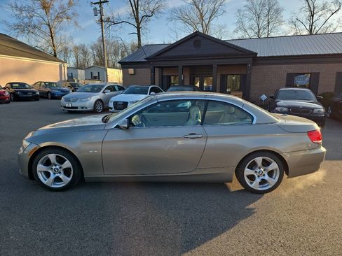 Used 2008 BMW 328i Convertible image 3