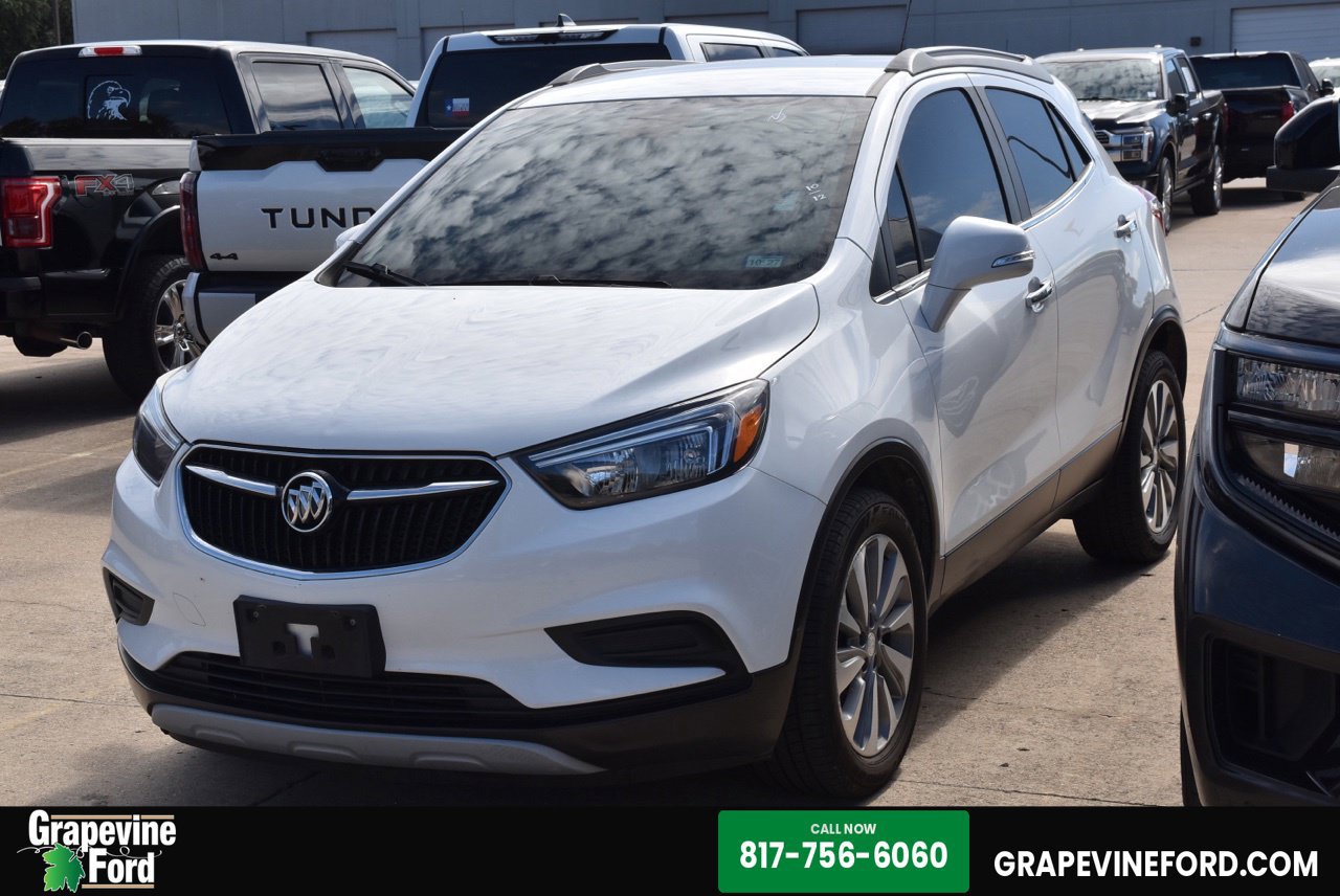 Used 2018 Buick Encore Preferred FWD image 1