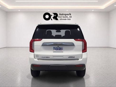 Used 2023 GMC Yukon AT4 w/ AT4 Premium Package AWD/4WD image 20