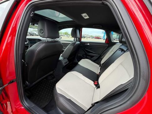 Used 2020 Volkswagen Jetta R-Line w/ R-Line Cold Weather Package FWD image 18