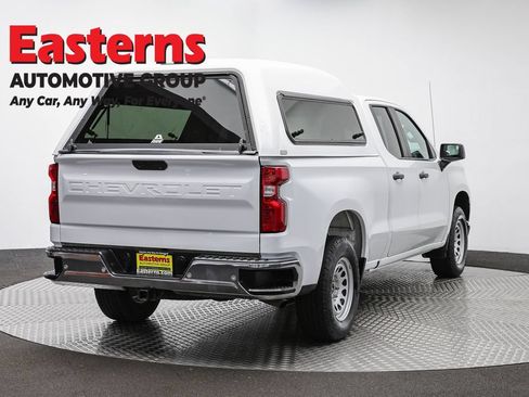 Used 2021 Chevrolet Silverado 1500 W/T w/ WT Value Package AWD/4WD image 5