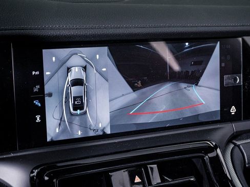 New 2026 Porsche Panamera 4 image 24