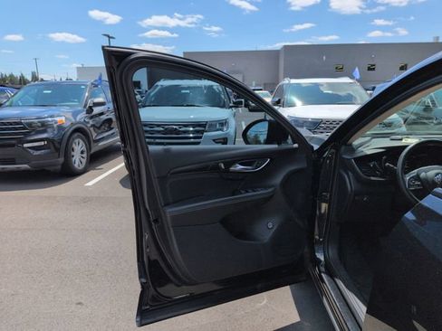 Used 2021 Buick Envision Essence w/ Sport Touring Package FWD image 26