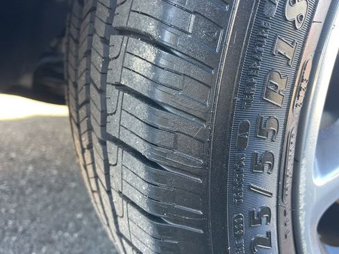 Used 2020 Jeep Compass Limited image 32