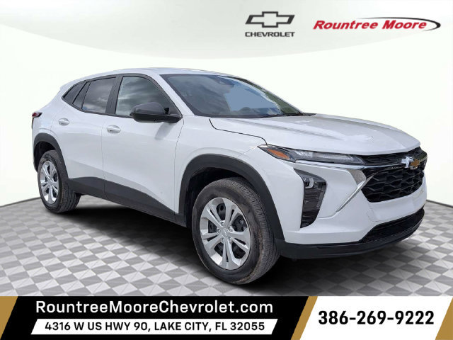 Used 2026 Chevrolet Trax LS w/ Driver Confidence Package FWD image 1