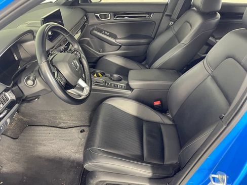 Used 2022 Honda Civic Sport Touring image 2