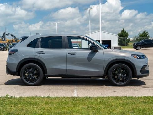 New 2026 Honda HR-V Sport image 8
