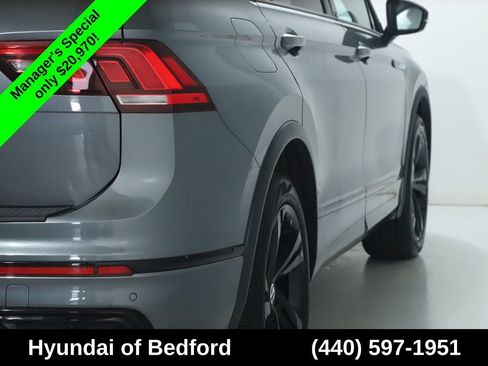Used 2023 Volkswagen Tiguan SE R-Line FWD image 52