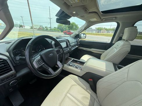 Used 2021 Ford Expedition Max Platinum AWD/4WD image 14