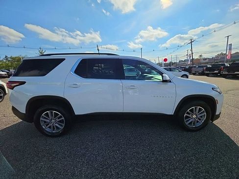 Used 2023 Chevrolet Traverse LT AWD/4WD image 28