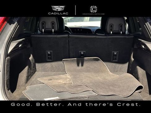Used 2024 Cadillac XT4 Premium Luxury image 28