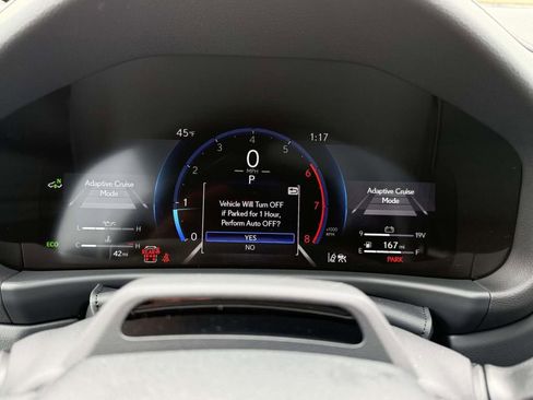 Used 2025 Lexus LX 600 4WD w/ Accessory Package (Z1) image 28