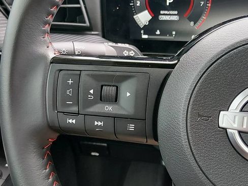 Certified 2025 Nissan Kicks SR FWD image 23