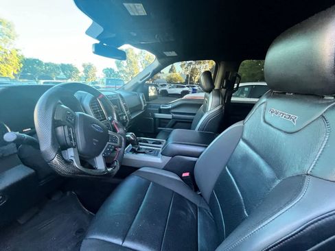Used 2019 Ford F150 Raptor w/ Equipment Group 802A Luxury image 5