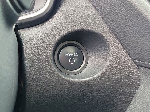 Used 2025 Toyota Corolla Cross AWD Hybrid w/ Convenience Package image 28