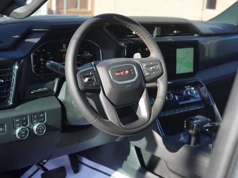 New 2025 GMC Sierra 1500 AT4 w/ AT4 Premium Package image 25