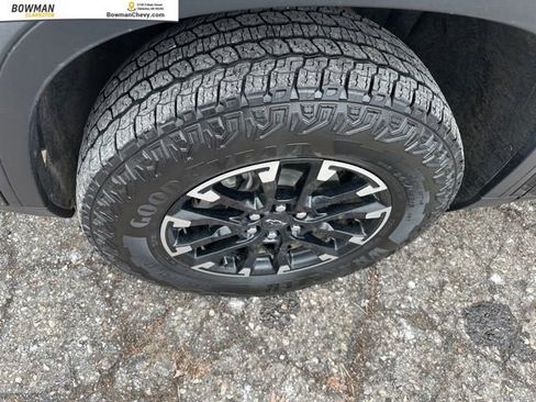 Used 2024 Chevrolet Traverse Z71 w/ Enhanced Driving Package image 12