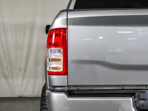 Used 2022 RAM 2500 Tradesman w/ Chrome Appearance Group image 40