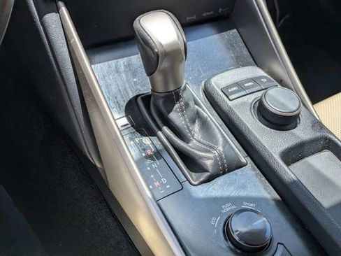 Used 2014 Lexus IS 250 RWD image 26