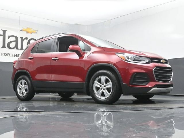 Used 2019 Chevrolet Trax LT FWD image 2