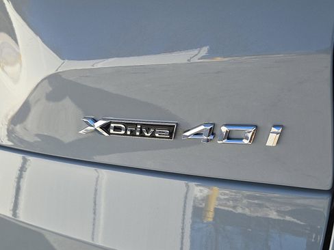 New 2026 BMW X5 xDrive40i w/ M Sport Package AWD/4WD image 16