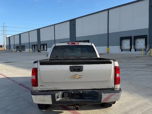 Used 2009 Chevrolet Silverado 1500 LT w/ Power Pack Plus image 4