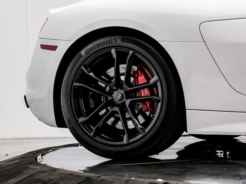 Used 2018 Audi R8 V10 image 95