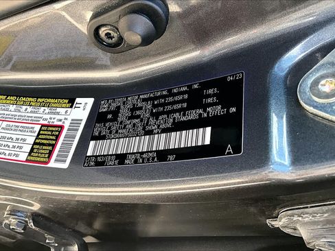 Used 2023 Toyota Highlander XLE FWD image 35