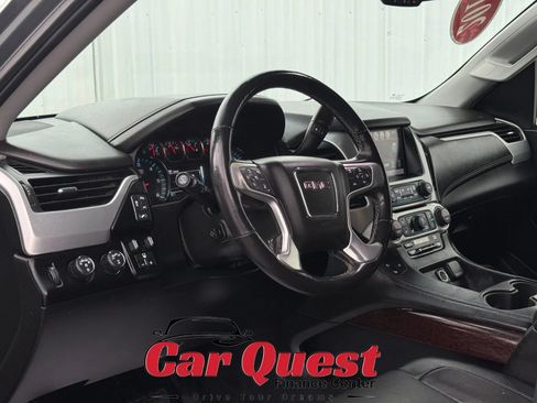 Used 2018 GMC Yukon SLT w/ Premium Edition AWD/4WD image 10