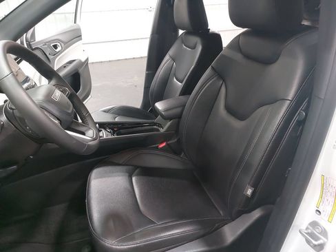 Used 2025 Jeep Compass Limited AWD/4WD image 14