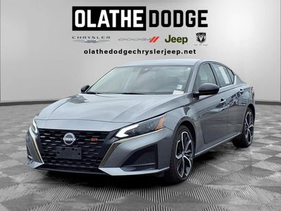 Used 2024 Nissan Altima 2.5 SR