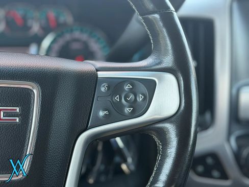 Used 2018 GMC Sierra 1500 SLT AWD/4WD image 33