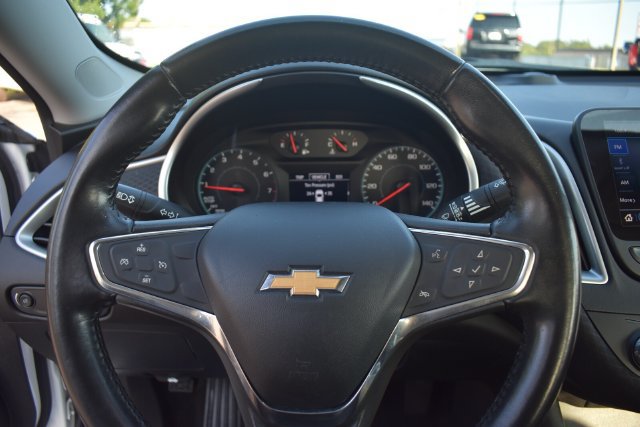 Certified 2020 Chevrolet Malibu RS w/ LPO, Convenience Package 1 FWD image 27