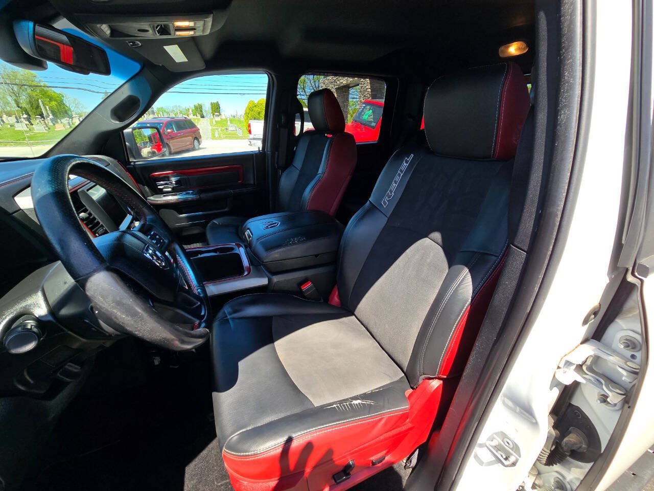 Used 2016 RAM 1500 Rebel w/ Luxury Group AWD/4WD image 10