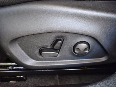 New 2026 Jeep Compass Trailhawk image 16