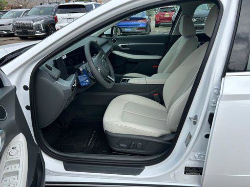 New 2026 Hyundai Sonata SEL FWD image 12
