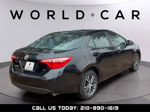 Used 2019 Toyota Corolla LE image 3