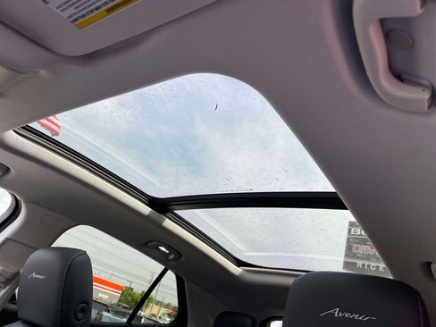 New 2026 Buick Envision Avenir image 32