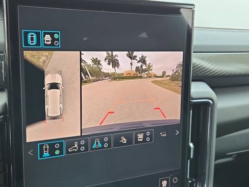 New 2026 GMC Yukon AT4 w/ AT4 Premium Plus Package image 32