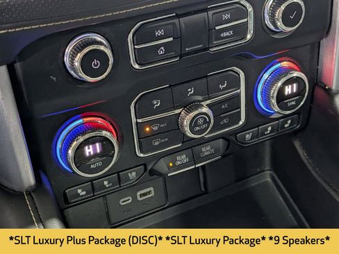 Used 2021 GMC Yukon SLT w/ SLT Luxury Plus Package image 11