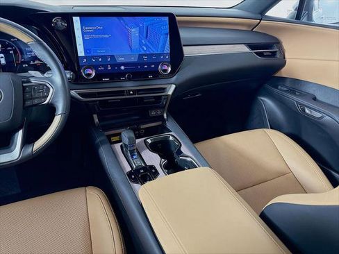 Certified 2025 Lexus RX 350 Premium FWD image 25