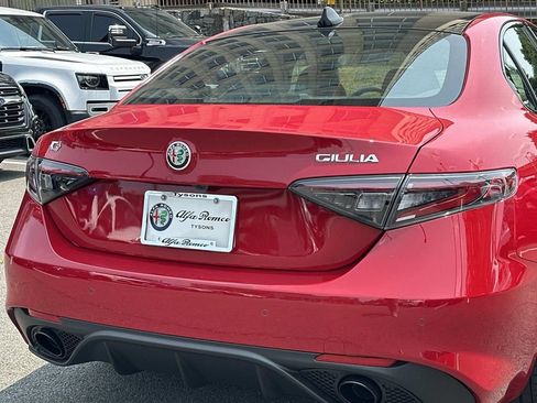 New 2026 Alfa Romeo Giulia AWD image 12