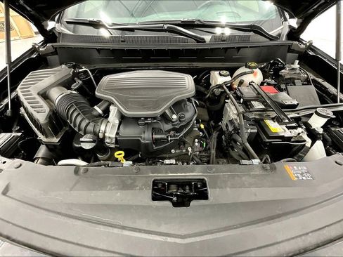 Used 2024 Cadillac XT6 Sport w/ Technology Package image 12