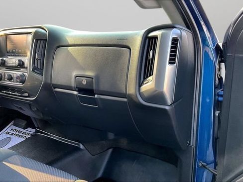 Used 2018 Chevrolet Silverado 1500 LT w/ All Star Edition AWD/4WD image 16