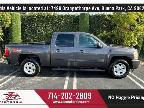 Used 2010 Chevrolet Silverado 1500 LTZ w/ Z71 Appearance Package AWD/4WD image 5