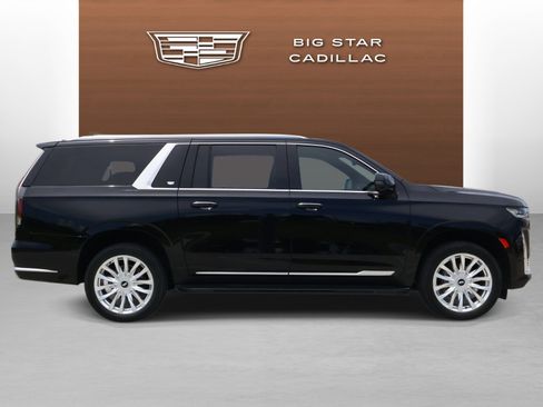 Certified 2023 Cadillac Escalade ESV Luxury RWD image 6