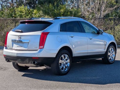 Used 2015 Cadillac SRX Luxury image 5