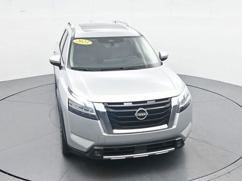 Used 2023 Nissan Pathfinder Platinum AWD/4WD image 28