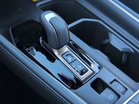 Certified 2025 Toyota Grand Highlander MAX Platinum image 27